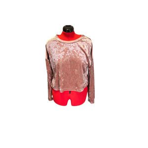 Soft pink crushed velvet long sleeve crew neck tee, no size